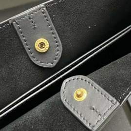 Picture of Saint Laurent Handbags _SKUfw173825525fw